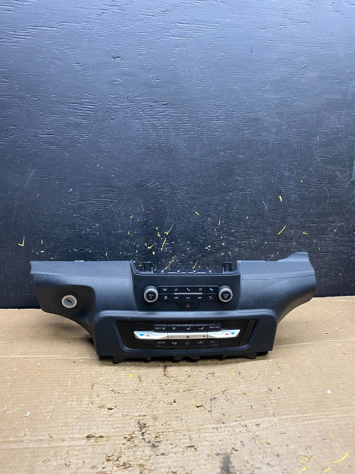 2020 to 2023 Ford Explorer A/C Heater Climate Control Panel x1342 DG0