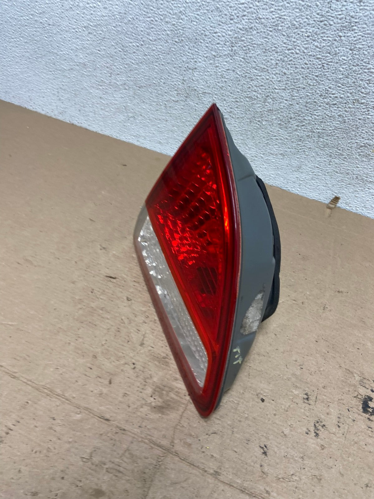2007 to 2012 Hyundai Veracruz Right Passenger RH Inner Tail Light AF4999 LK1