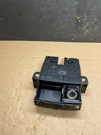 2007-2012 Mercedes GL450 X164 Center Console Ash Tray Compartment OEM T4700 DG1