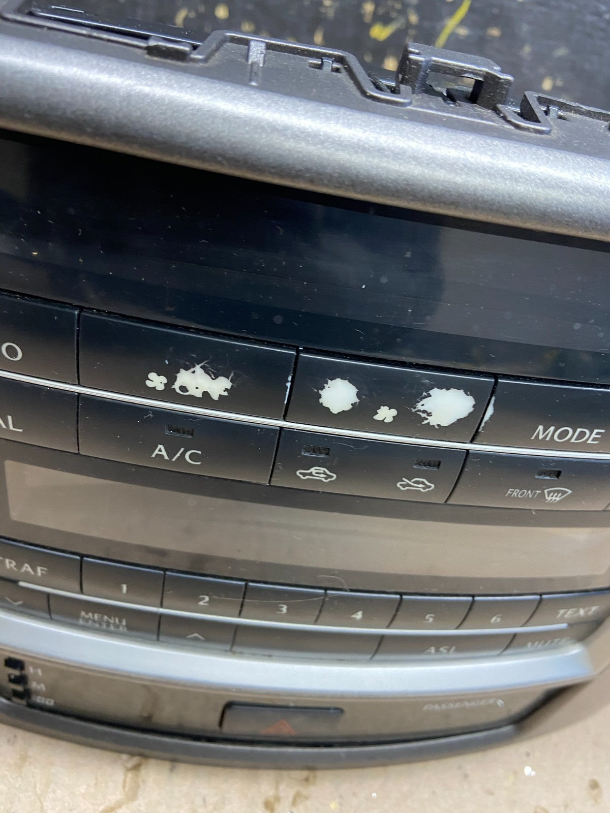 2006 to 2009 Lexus IS250 Screen Radio AM-FM CD Tuner Head Unit OEM ab5381 DG1
