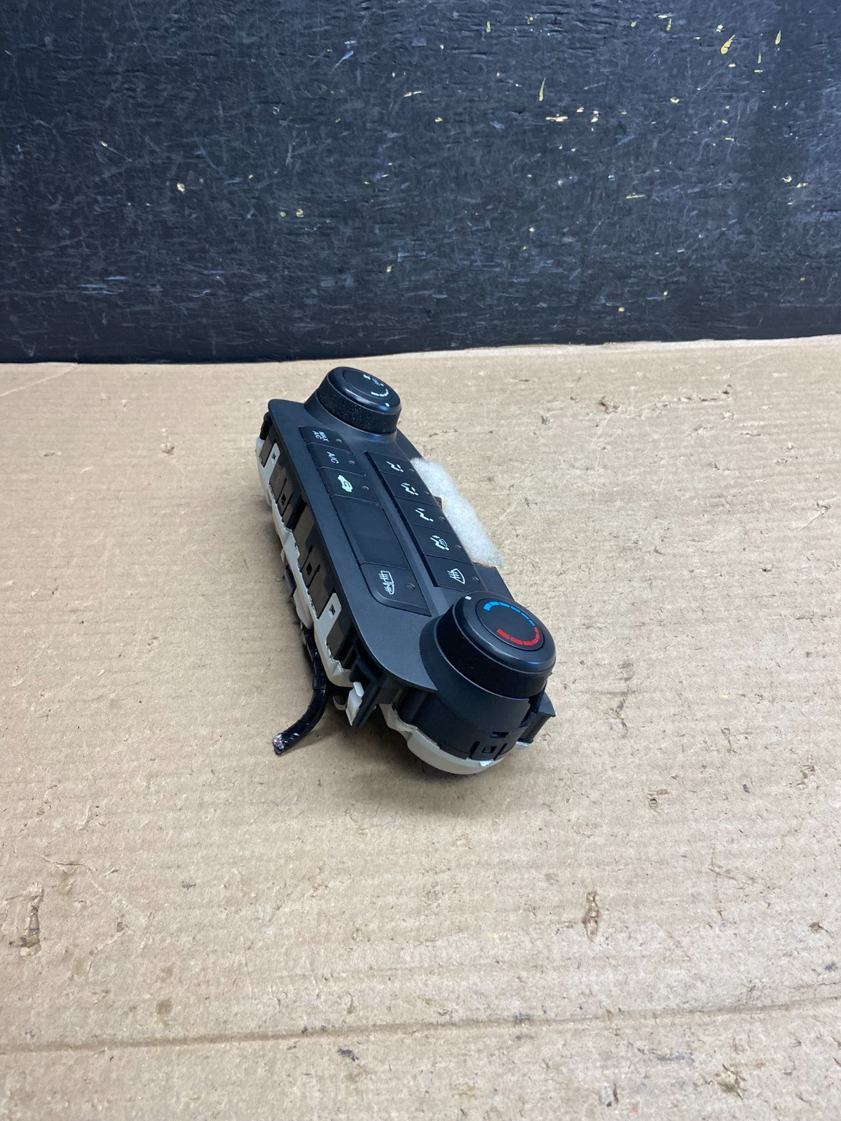 2007 to 2011 Honda CRV Manual A/C Climate Control Module D07J7 AH5450 DG2