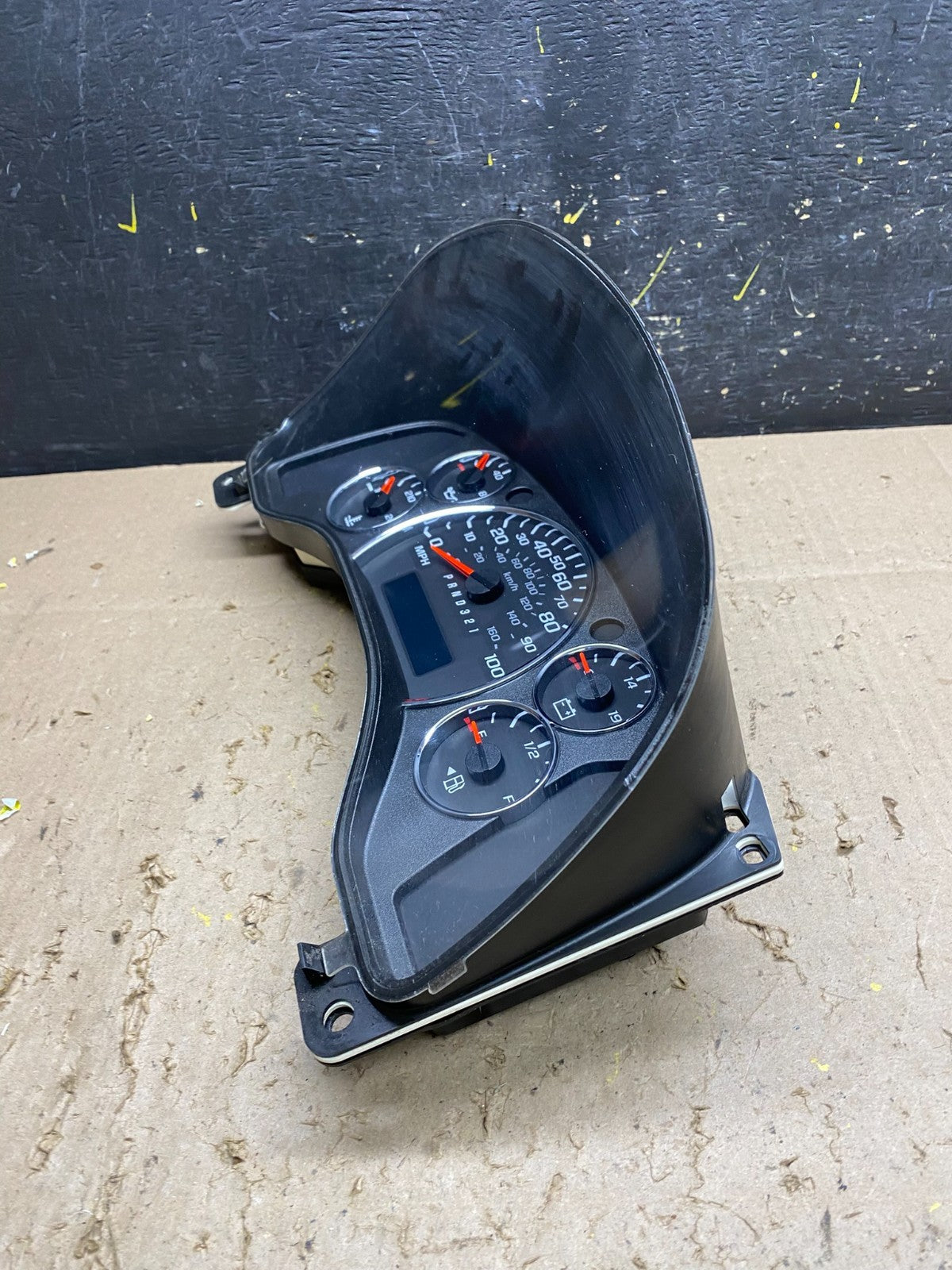 2008 to 2010 Chevrolet Express 1500 Speedometer Cluster Gauge u5518 DG3