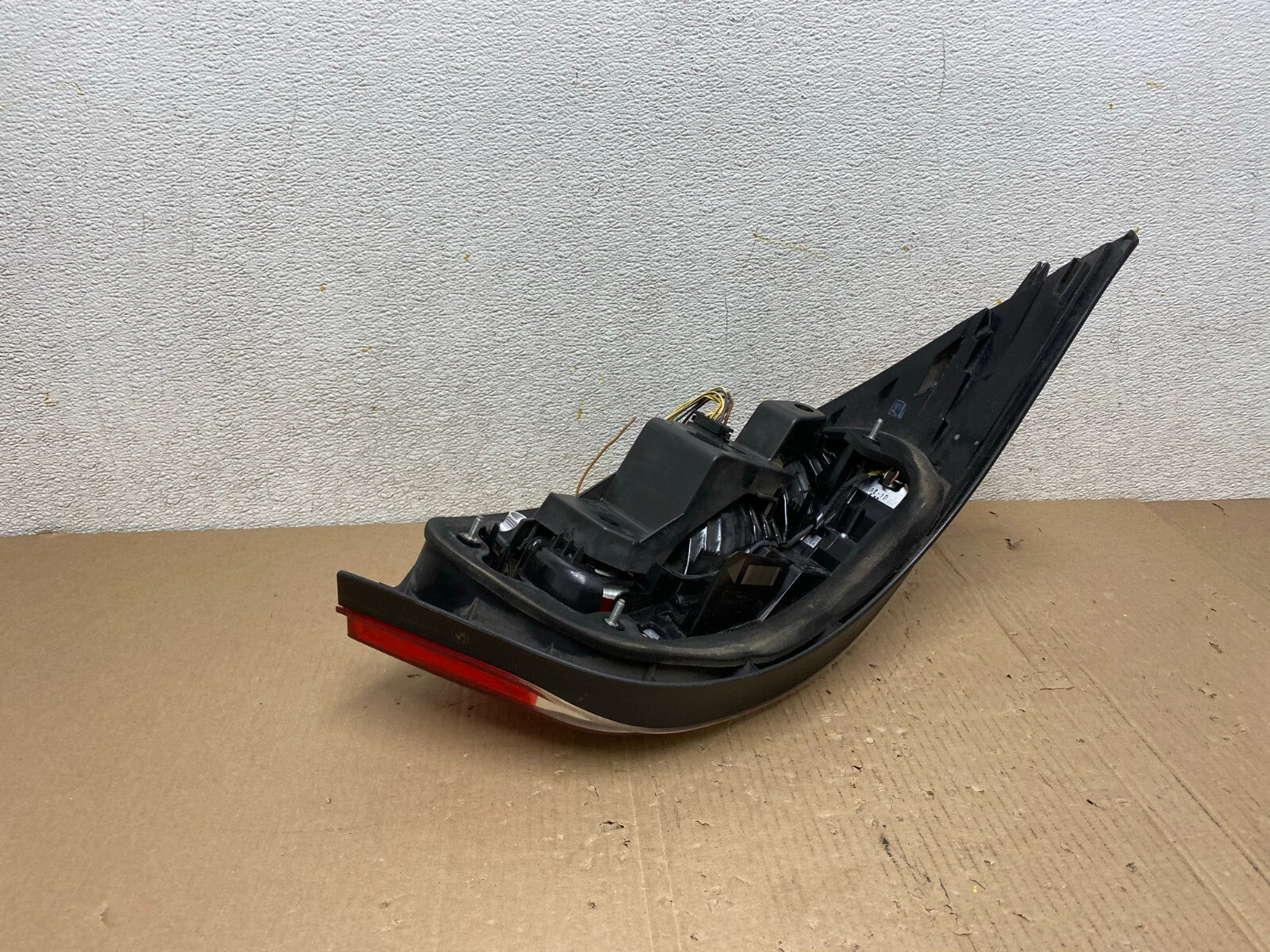 2008 2009 2010 BMW 5 525i 530i Right Passenger Rh Tail Side Light Oem L3320 DW3