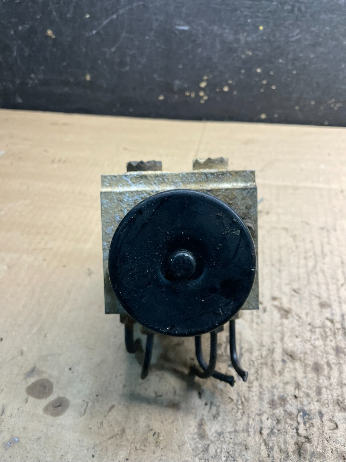 2006 2007 Ford E250 E350 Anti-Lock ABS Antilock Brake Pump w6799 DG5