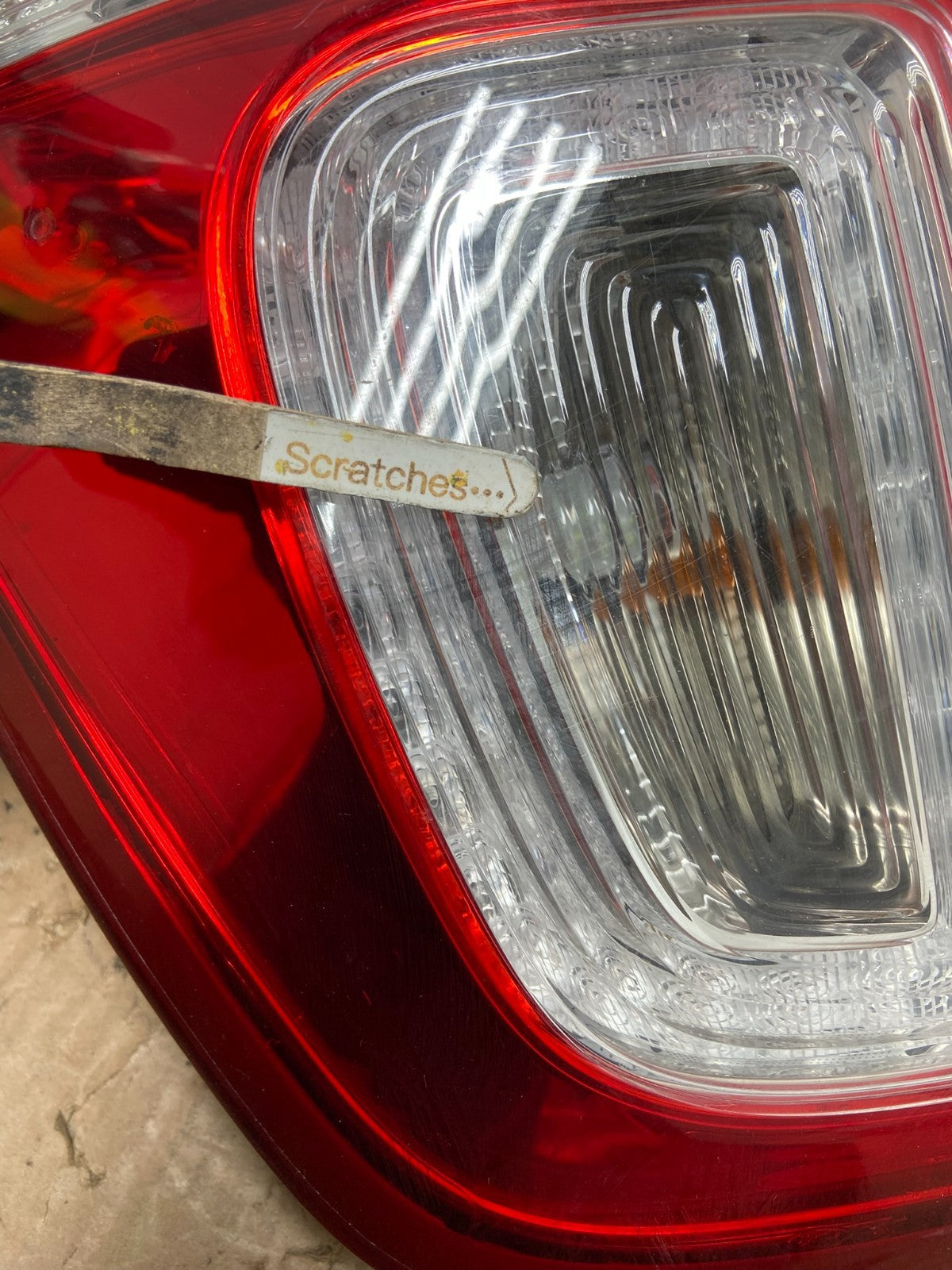 2011 2012 2013 2014 2015 Ford Explorer Left Driver LH Side Tail light AI9168 LK3