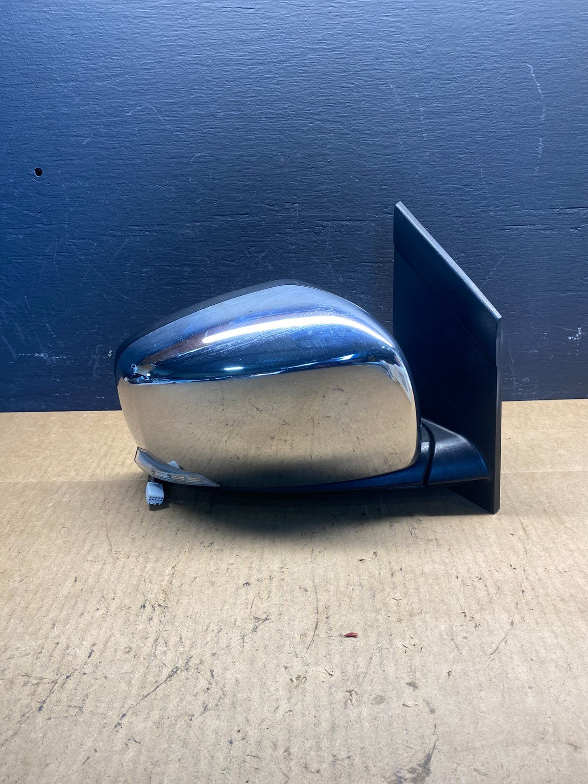 2011-2016 Chrysler Town Country Right Passenger Turn Door Heat Mirror AC4303 DW0