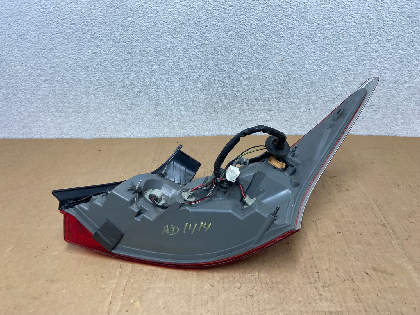 2009 2010 2011 Nissan Maxima Left Driver Lh Side Tail light AD1414 LK6