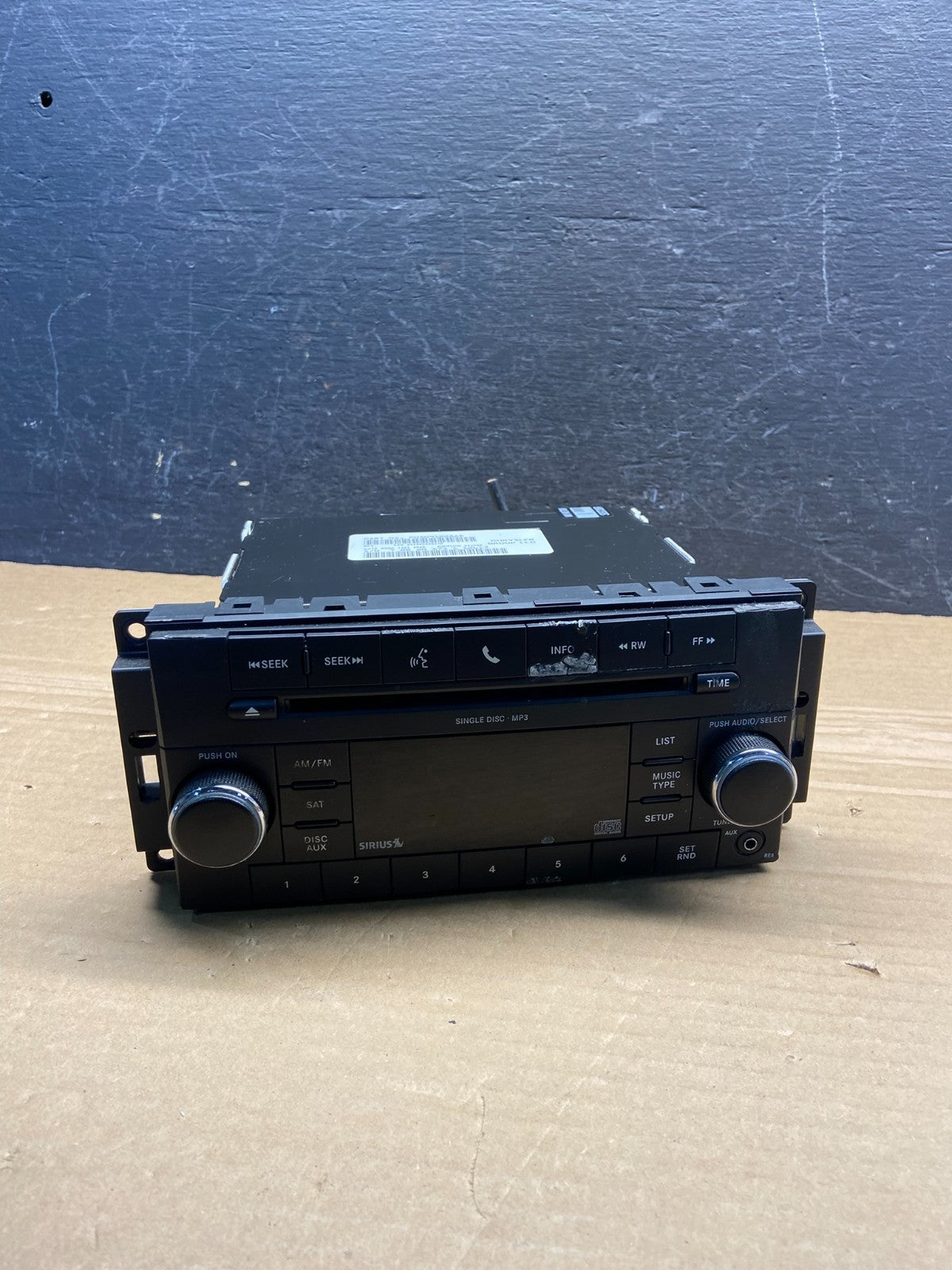 2007 2014 Jeep Dodge Chrysler Screen Display CD Player Satellite Radio AE4580 DG0