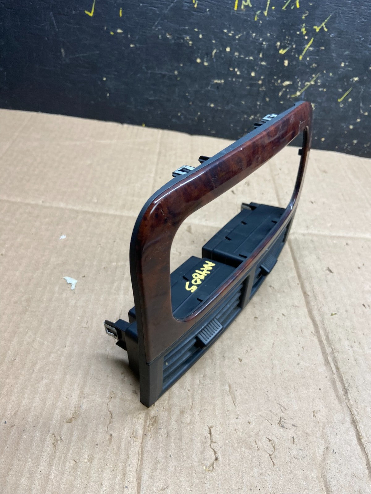 1999-2004 Jeep Grand Cherokee Center Dash Radio Bezel Trim OEM  AA4805 DG1