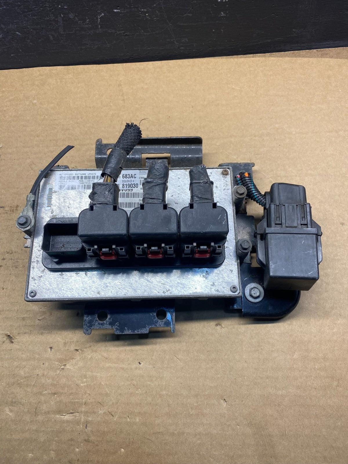 2012 Dodge Durango Jeep Grand Cherokee 3.6 Engine Computer ECU ECM ac8699 DG0