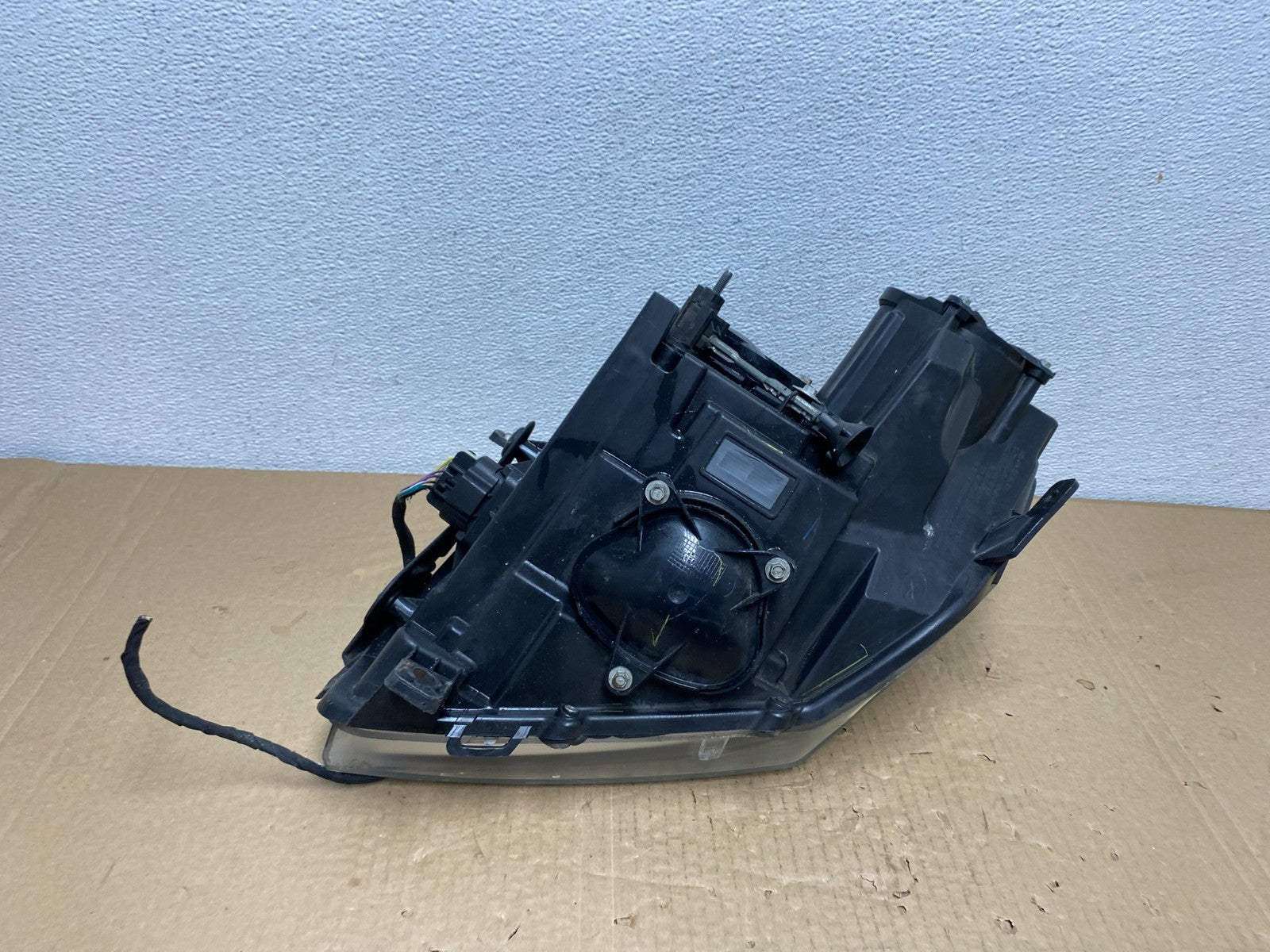 Halogen 2008 to 2014 Cadillac CTS Headlight Left Driver LH Side AC3834 DW5