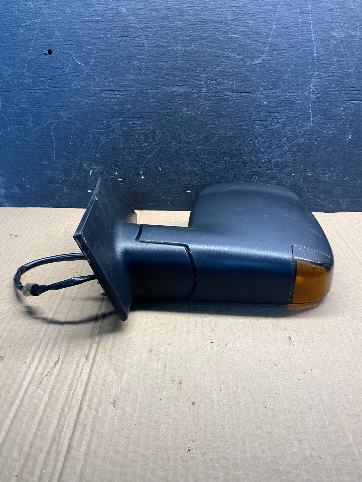 2003 2007 Chevrolet Express 1500 Left Driver LH Side View Mirror AF6963 DG3
