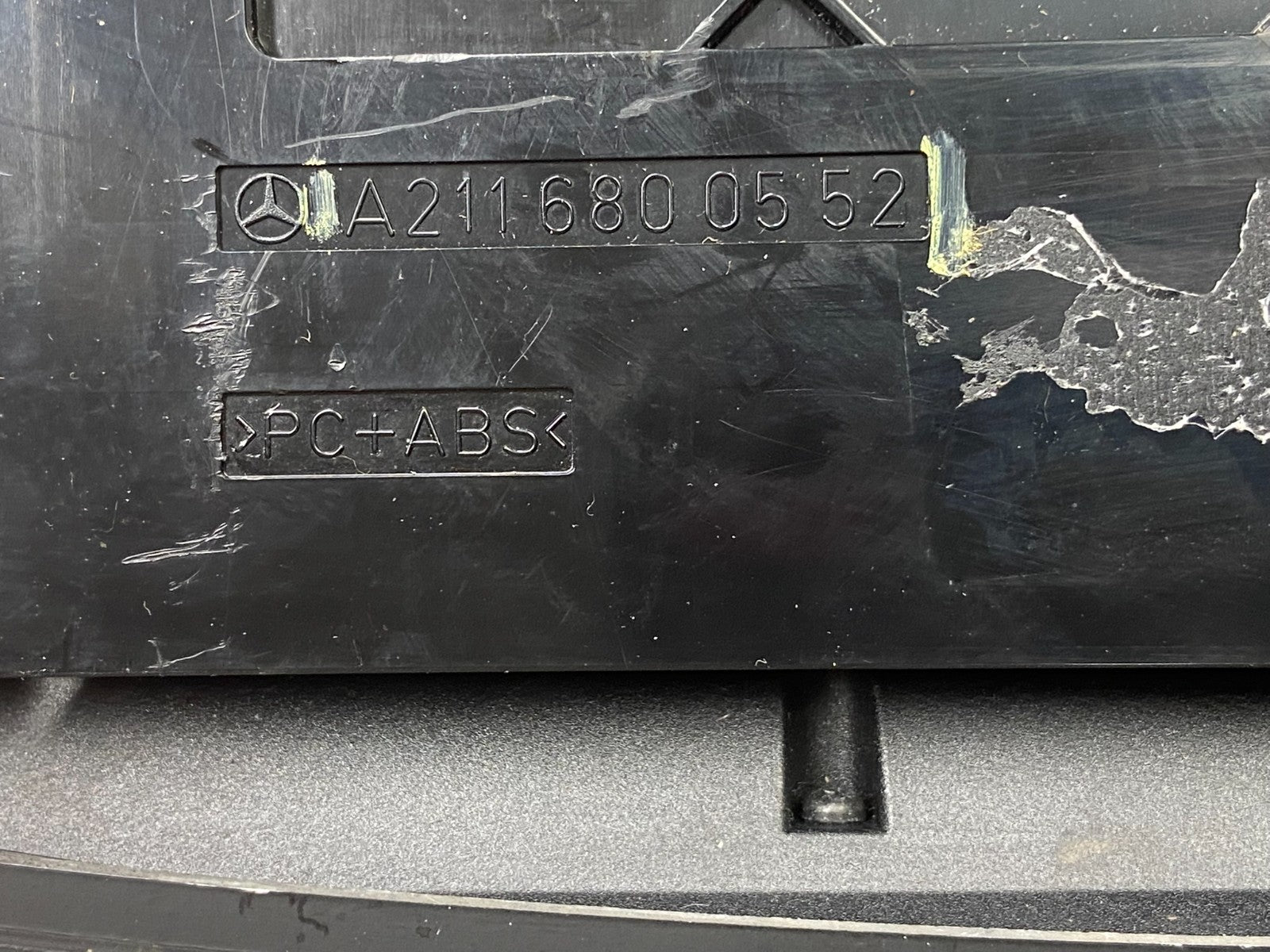 2006-2011 Mercedes W211 E350 E500 Center Console Switch Control Unit Z1644 DG5
