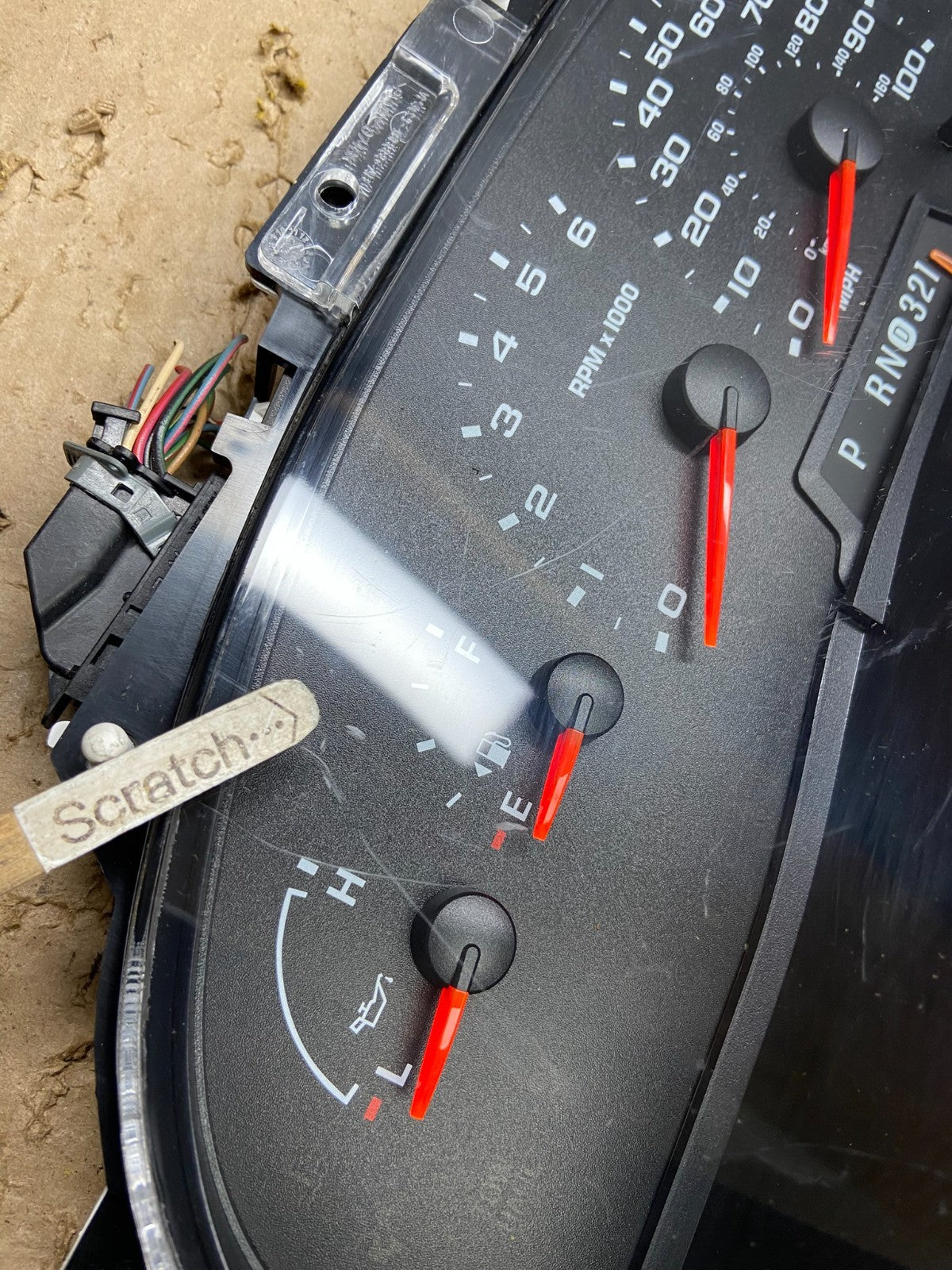 2006 Ford E350 Gauge Speedometer Cluster u5694 DG1