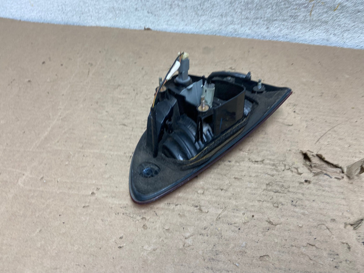 2006 2007 Subaru Tribeca B9 Right Passenger Side Tail Light Inner AI1093 LK5