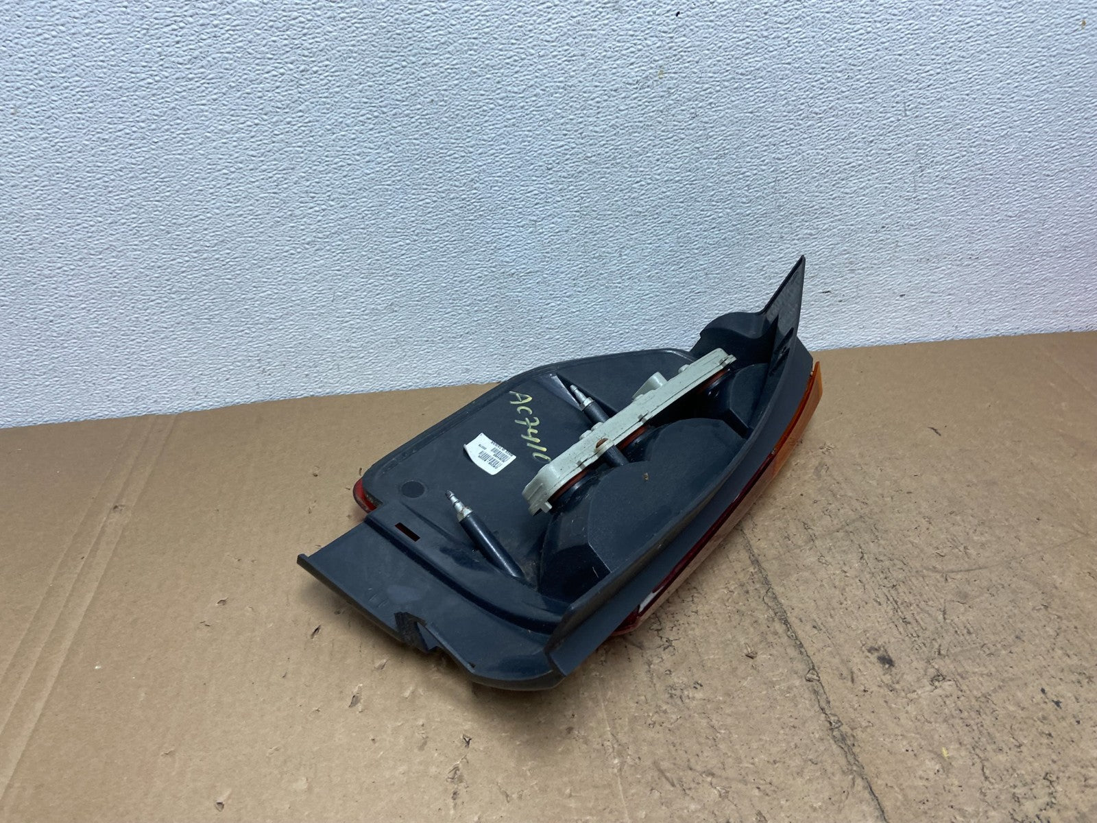 2002-2009 GMC Envoy Right Passenger RH Side Tail Light AD1013 LK4