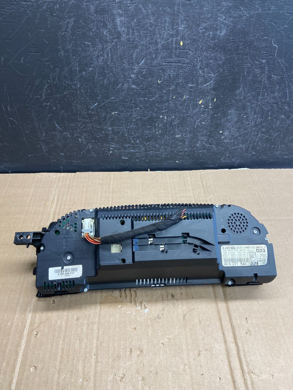 2007 - 2009 Mercedes W221 S550 CL550 Instrument Cluster Speedometer AD7164 DG5