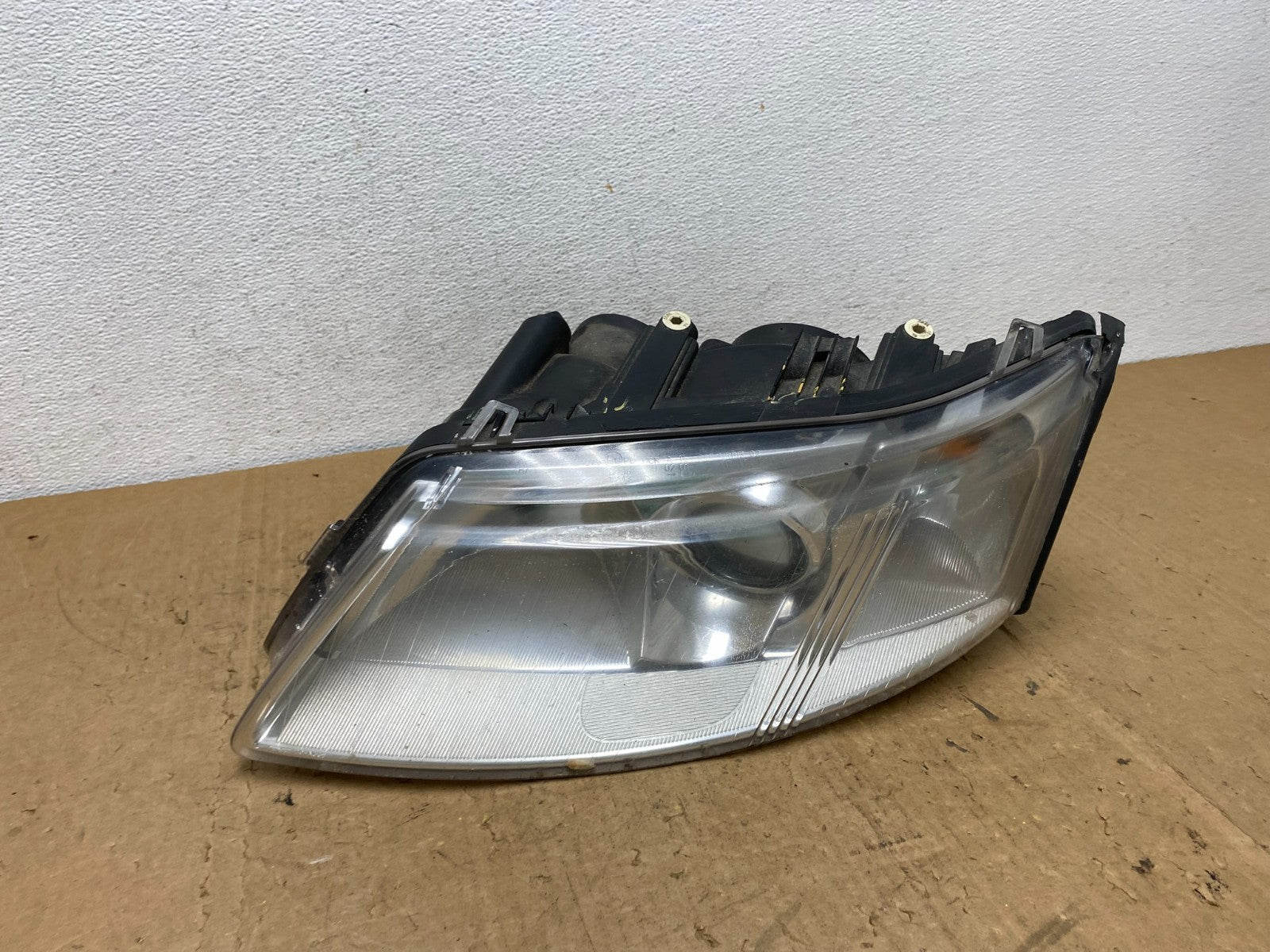 2003 2004 2005 2006 2007 Saab 9-3 Left Driver LH Headlight Halogen TYC AD0657 DW0