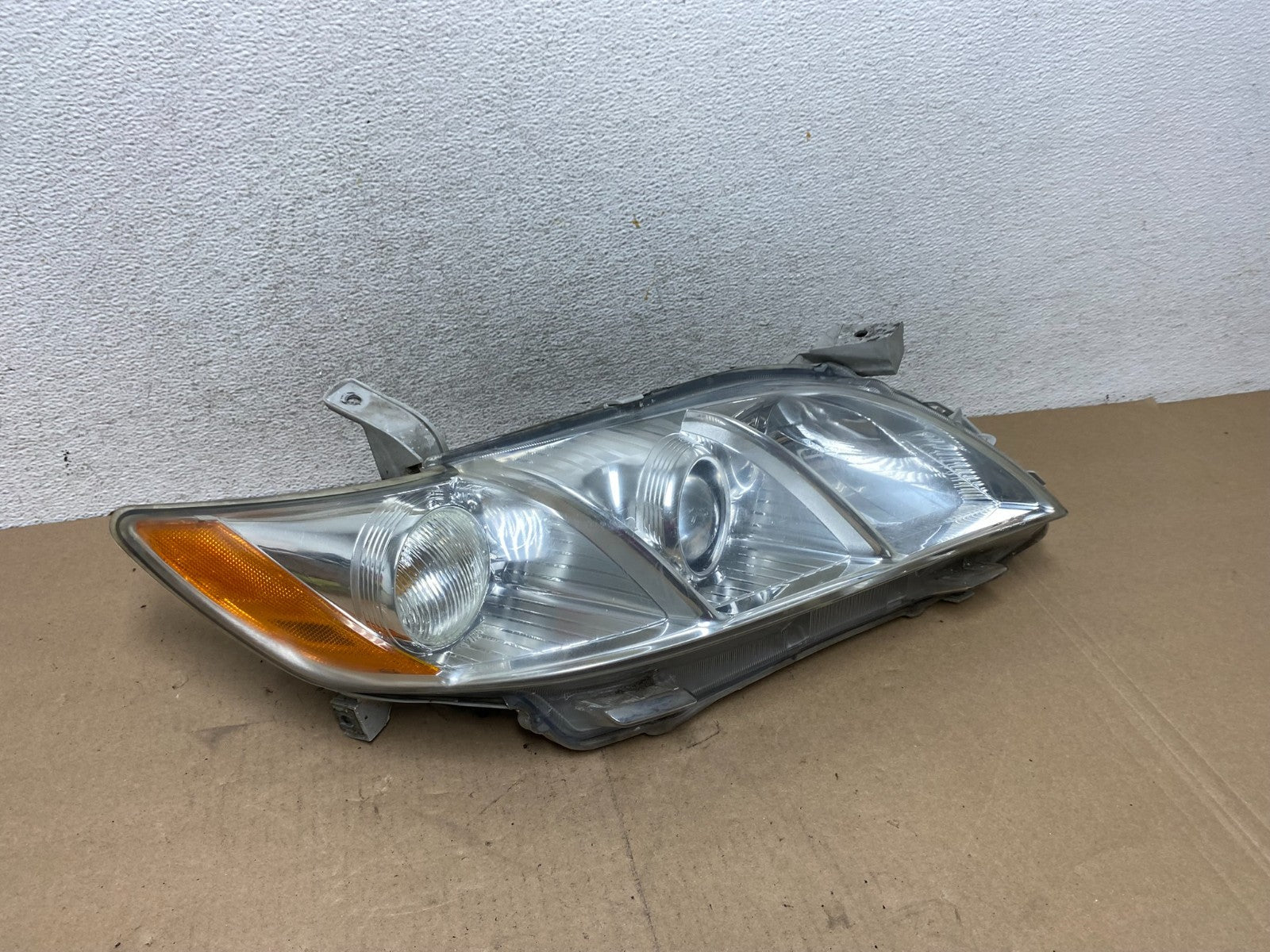 2007 - 2009 Toyota Camry Halogen Right Passenger Headlight AG4559 DW2