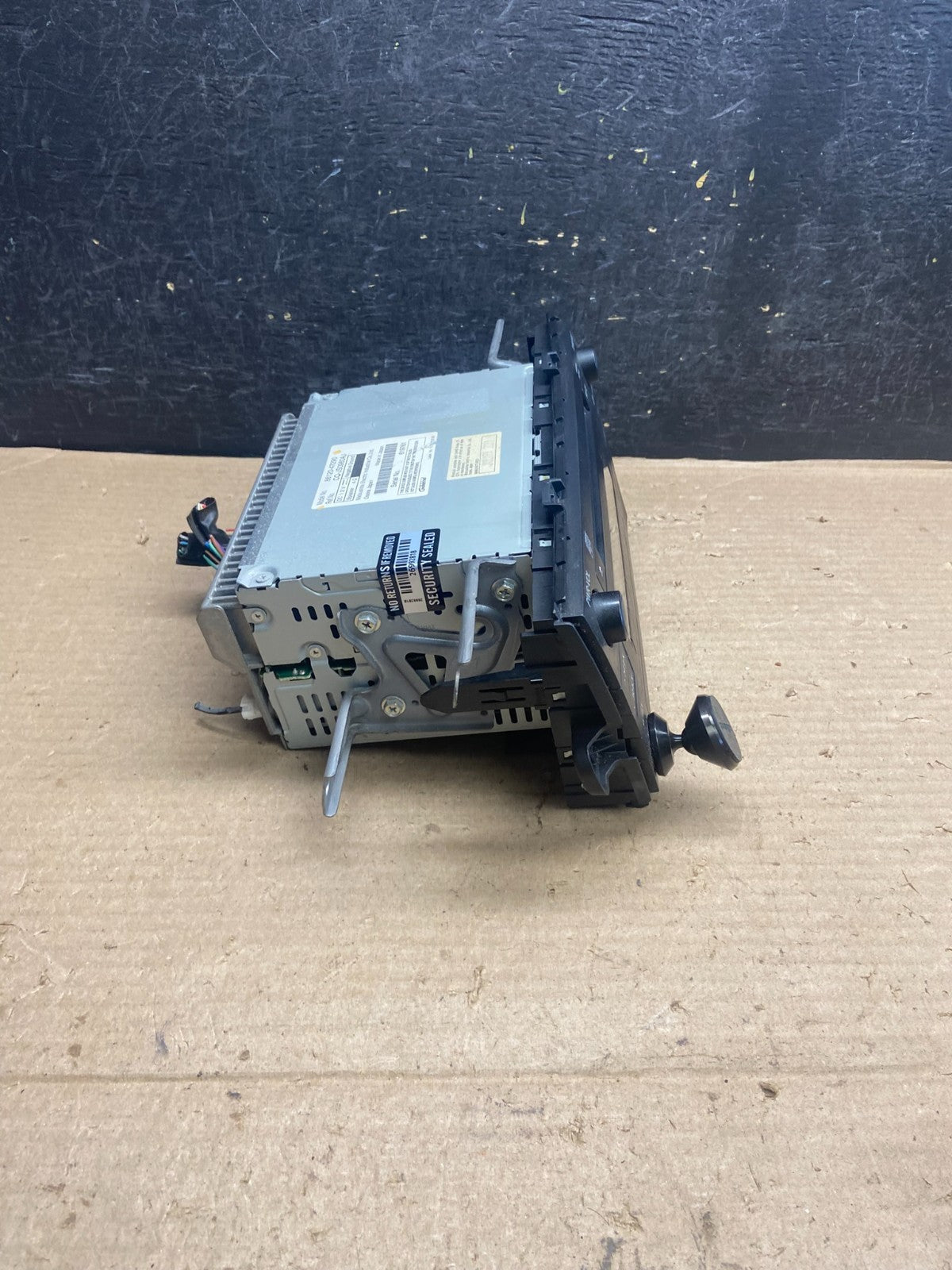 2010 to 2011 Toyota Prius Radio Stereo Receiver Aux Disc CD Player ah5305 DG1