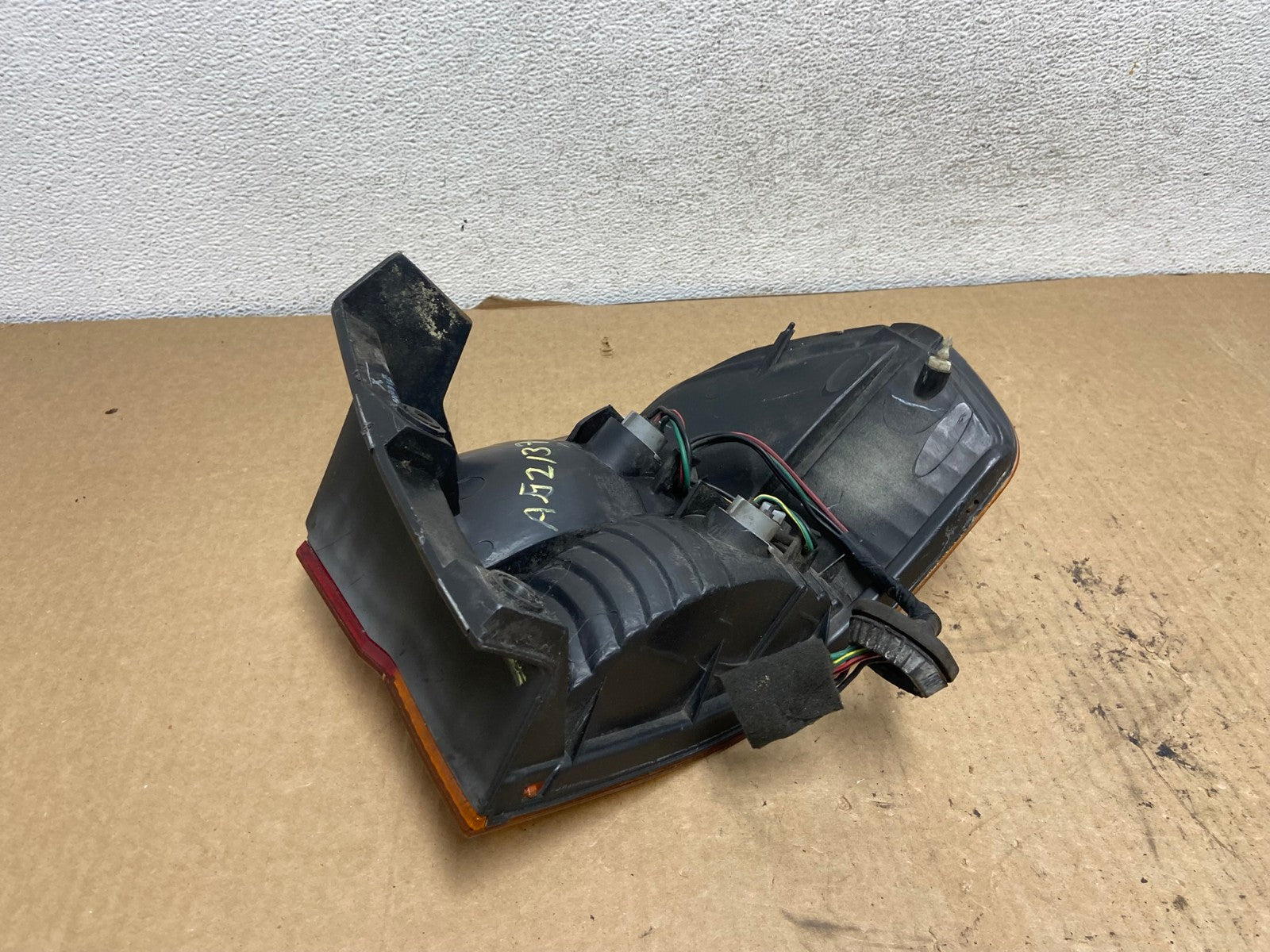 2002 2003 2004 Honda Odyssey Left Driver LH Side Tail Light AG2137 LK7