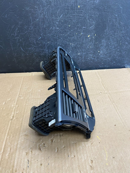 2017-2019 Hyundai Elantra Center Radio Climate Control Air Vent Bezel AD2174 DG1