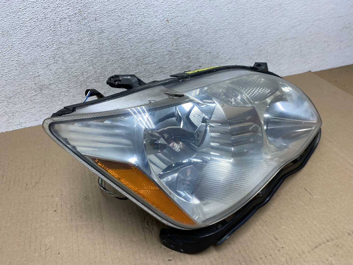 2005 - 2007 Toyota Avalon Right Passenger Side XENON HID Headlight AF5789 DW2