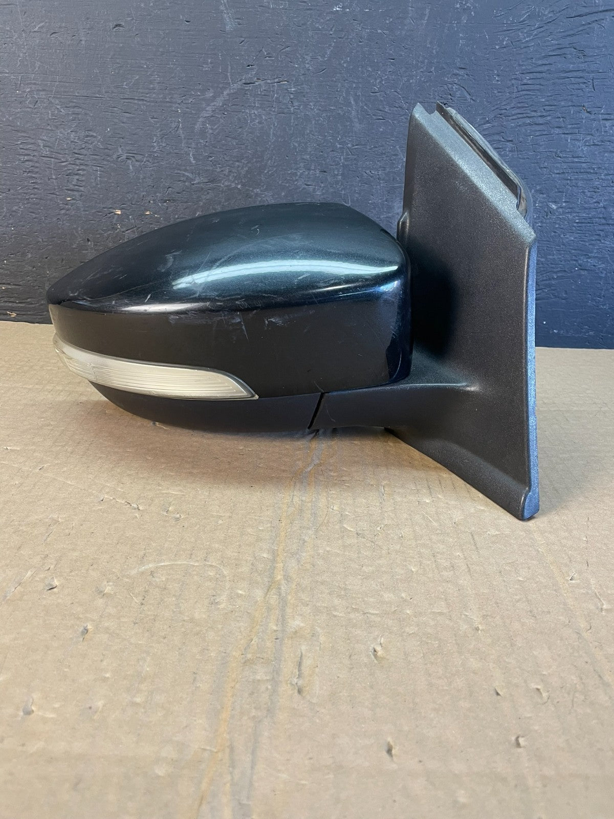 2013 - 2017 Ford Escape Right Passenger Power Door Turn Signal Mirror AC9795 DW0