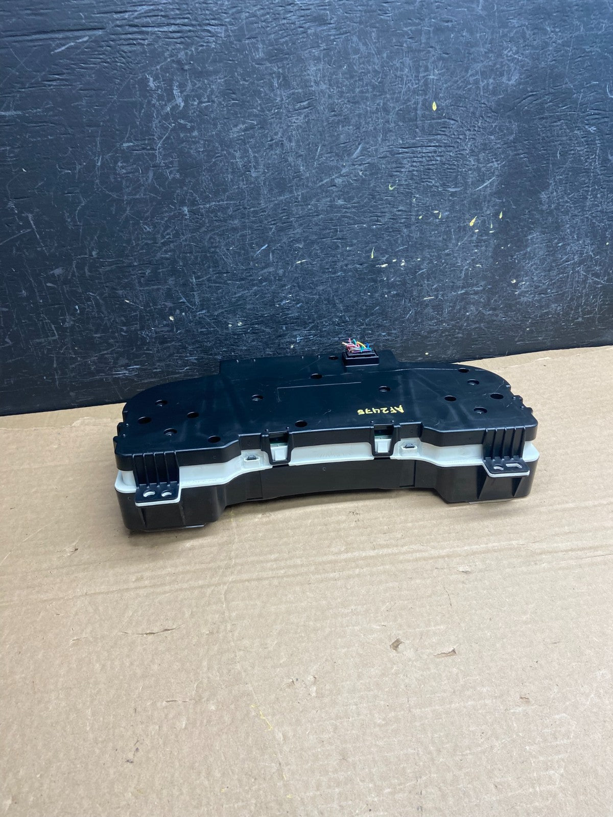 2008 2011 Chevrolet Tahoe Hybrid Speedometer Cluster Gauge AF2475 DG4