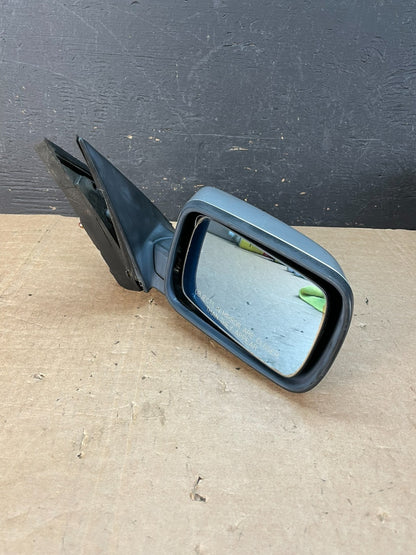1997 to 2003 BMW 528i 530i E39 Right Passenger RH Door View Mirror AE8521 DG2