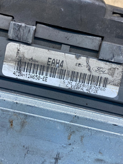 2004 Ford Van E250 E350 5.4L Engine Control Module ECU 4C2A-12A650-EE ah4908 DG2