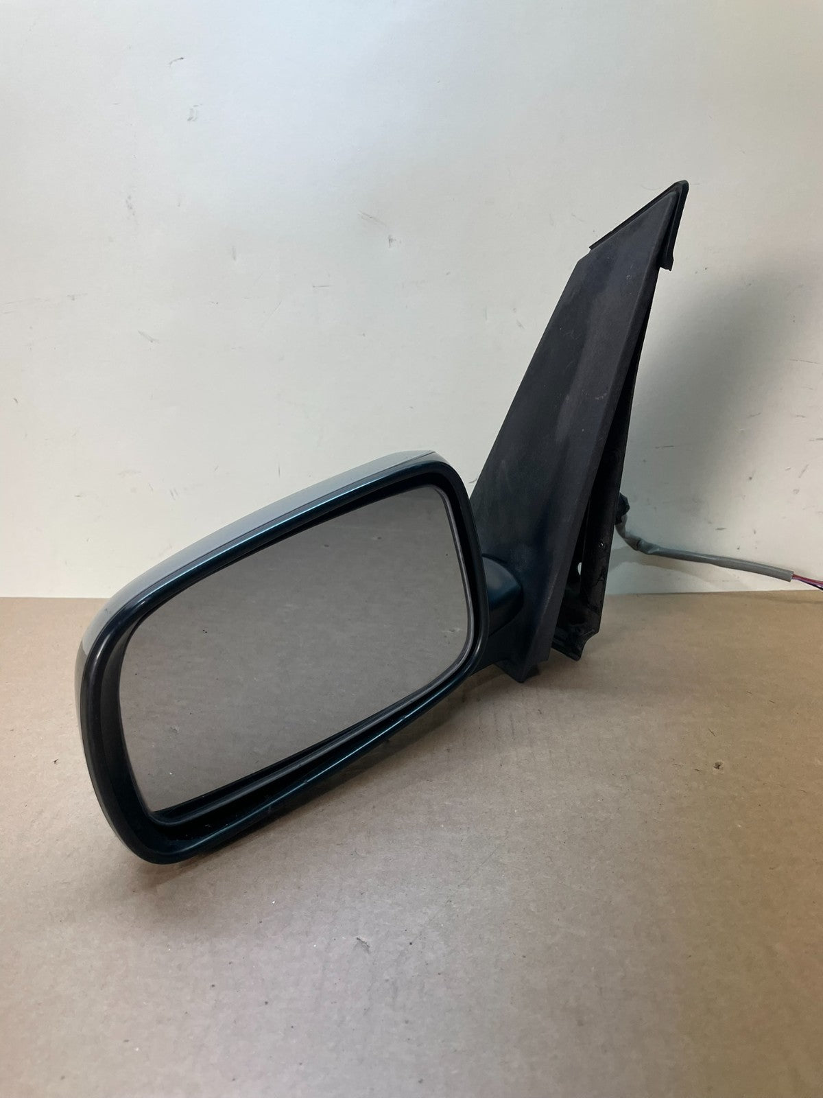 2004 to 2009 Toyota Prius Left Driver Side View Door Mirror AI0813 DG2