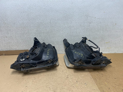 2003 to 2006 Honda Element Left+Right Side Headlights U2699 DW9