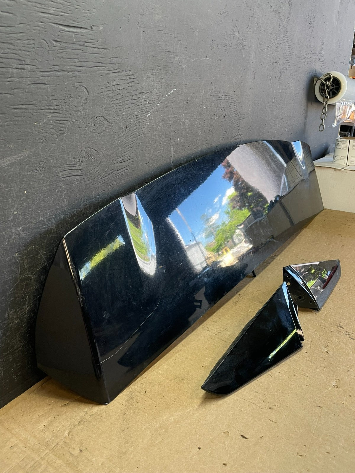 2020 to 2023 Ford Explorer Rear Liftgate Spoiler Wing AD0422 DG2