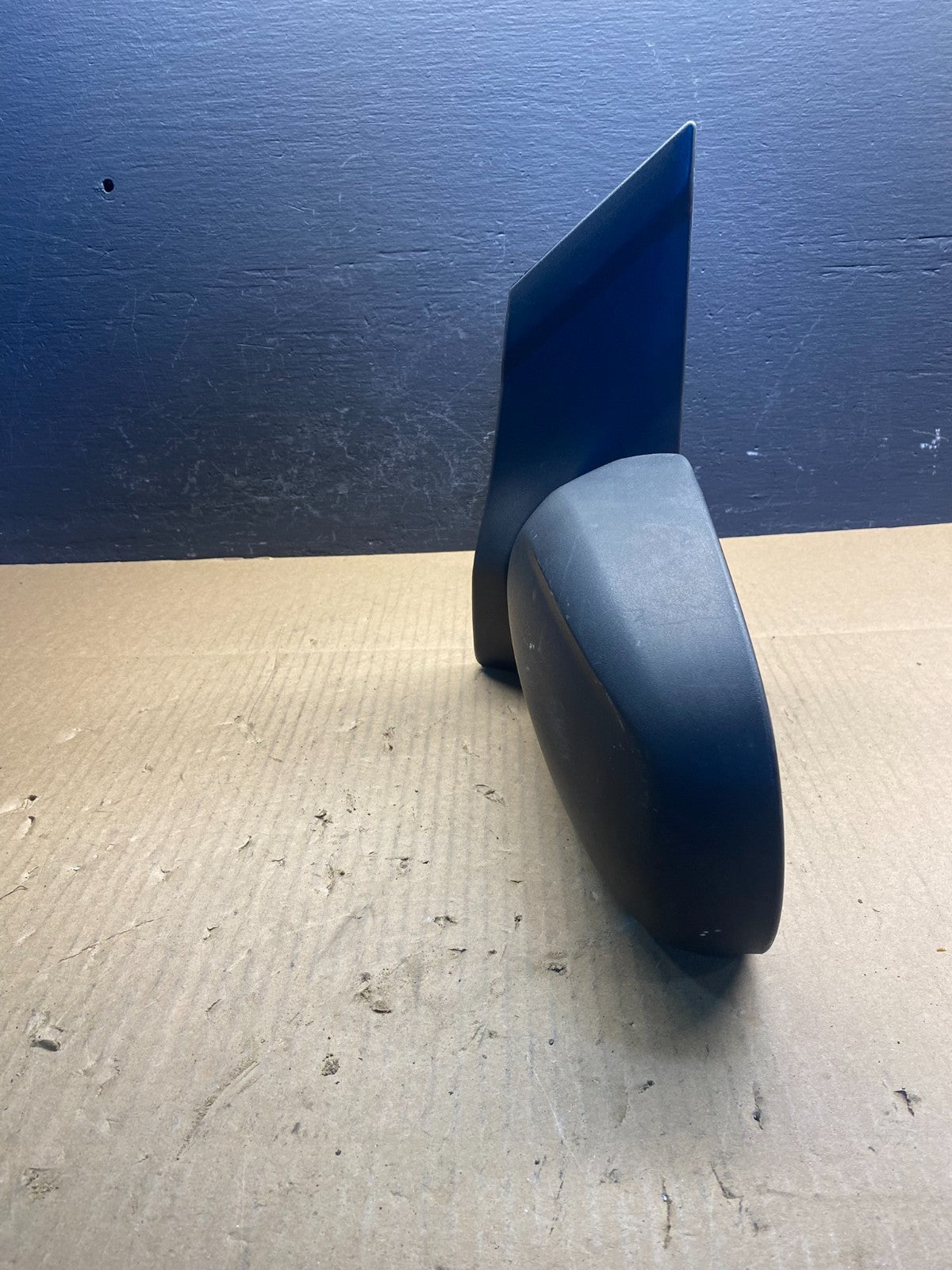 2000 - 2006 Mazda MPV Left Driver LH Side View Door Mirror AC2540 DG9