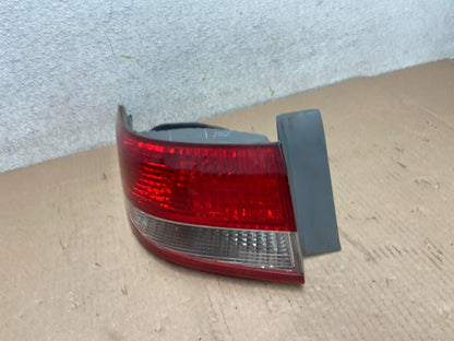 2003 to 2004 Honda Accord Sedan Left Driver Lh Side Tail light R1584 DW2