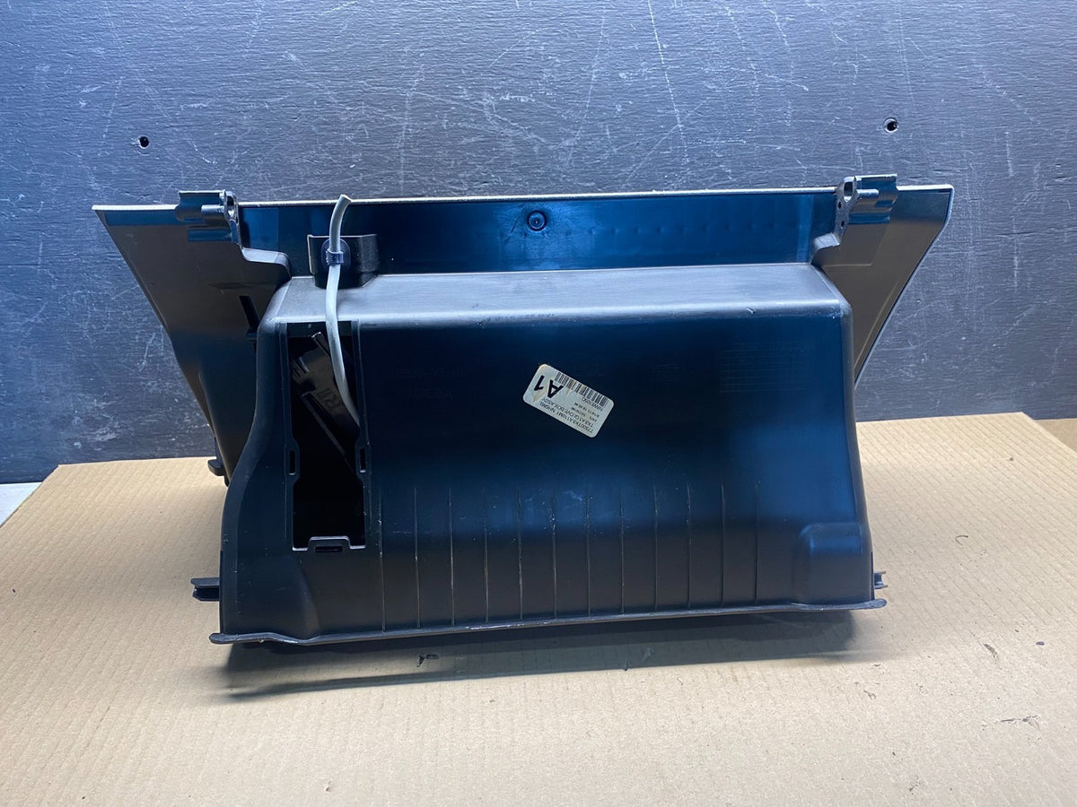 2011 - 2016 Honda Odyssey Glove Box Compartment AH7430 DG5