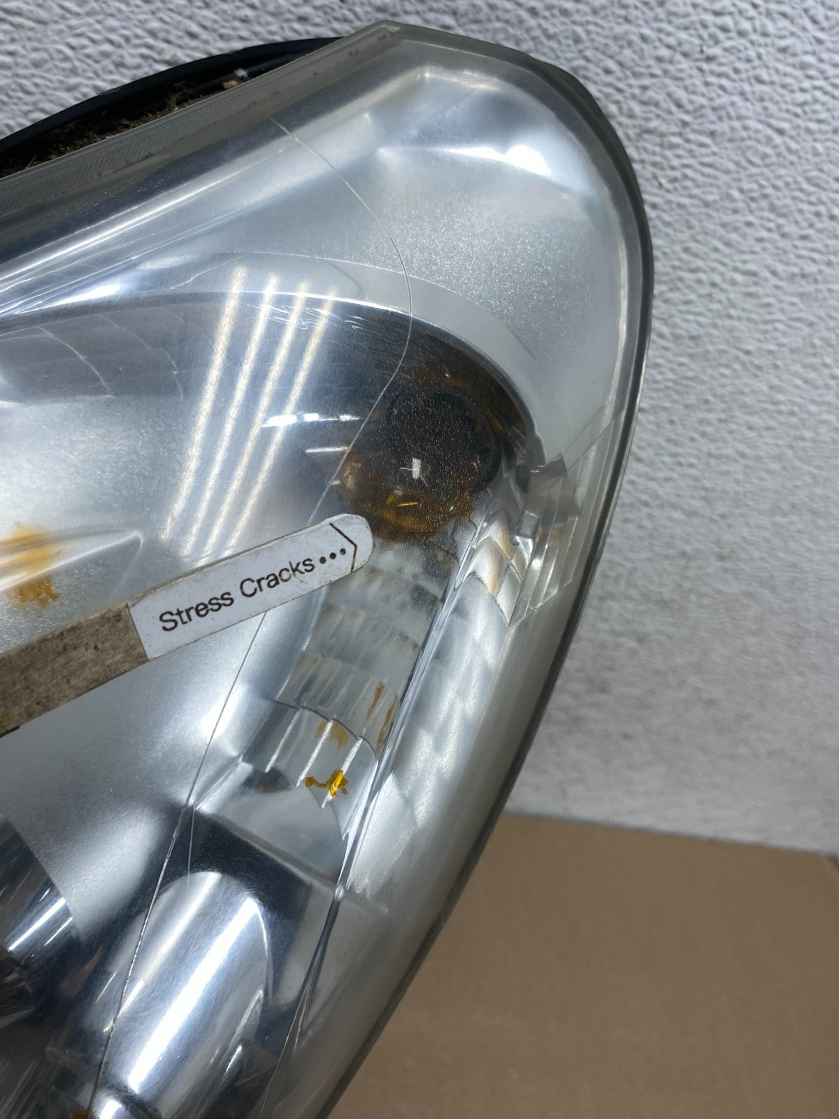 2007 to 2010 Chrysler Sebring Left Driver LH Side Headlight AG6743 DW4
