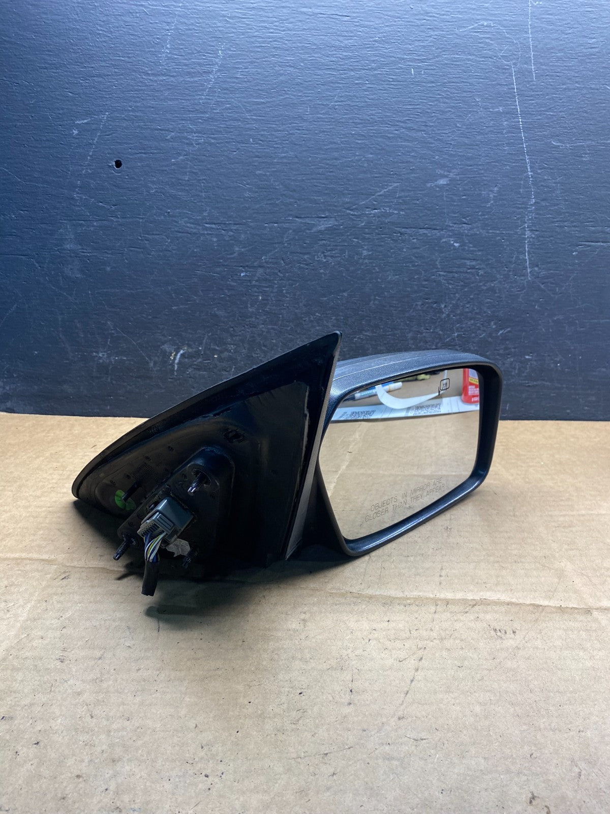2006 to 2010 Ford Fusion Milan Right Passenger View Door Mirror ad7278 DG8