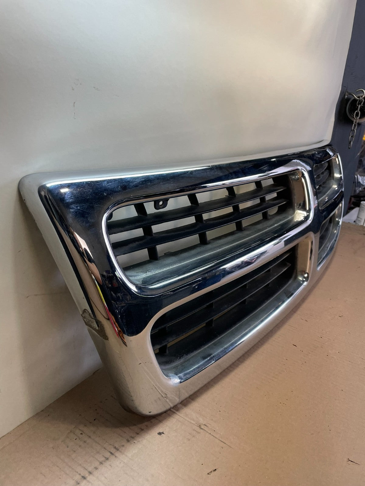 1998 to 2003 Dodge RAM 1500 Front Grill Grille AH0501 PS2