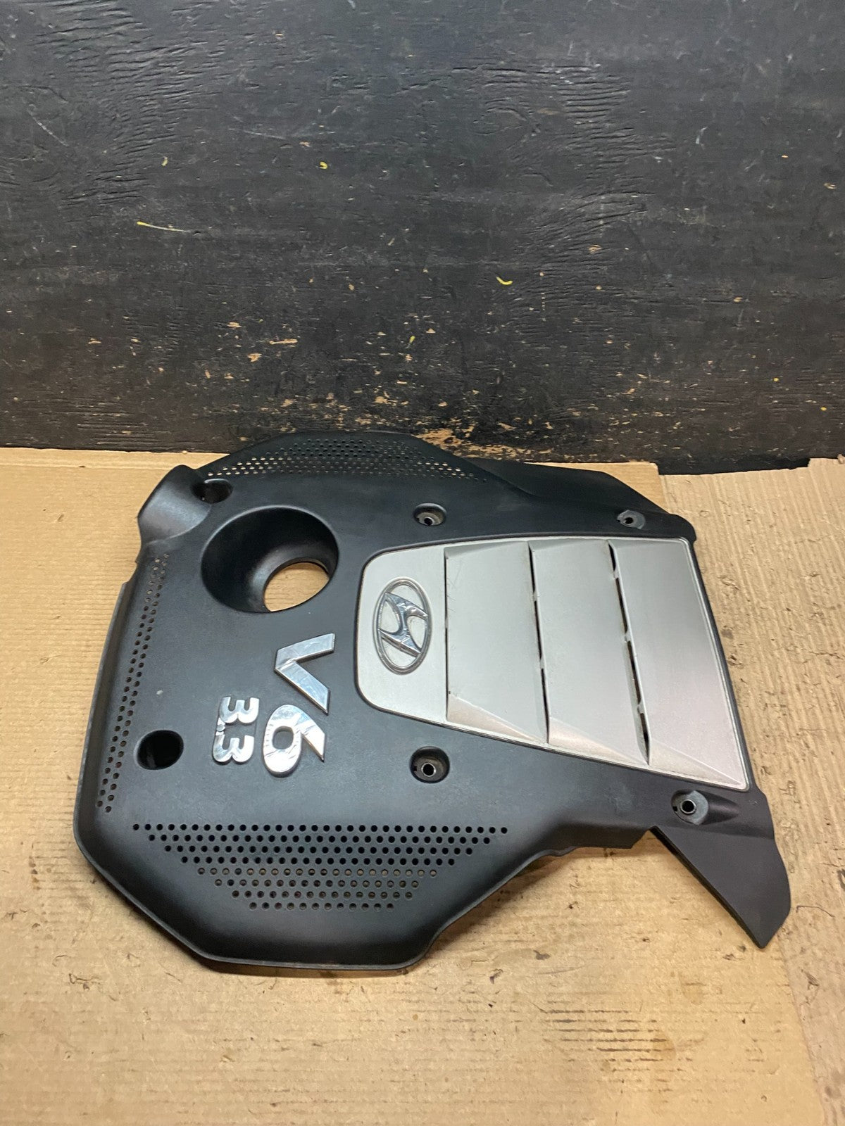 2006 to 2008 Hyundai Sonata V6 Engine Motor Shield Cover OEM V9403 DG2