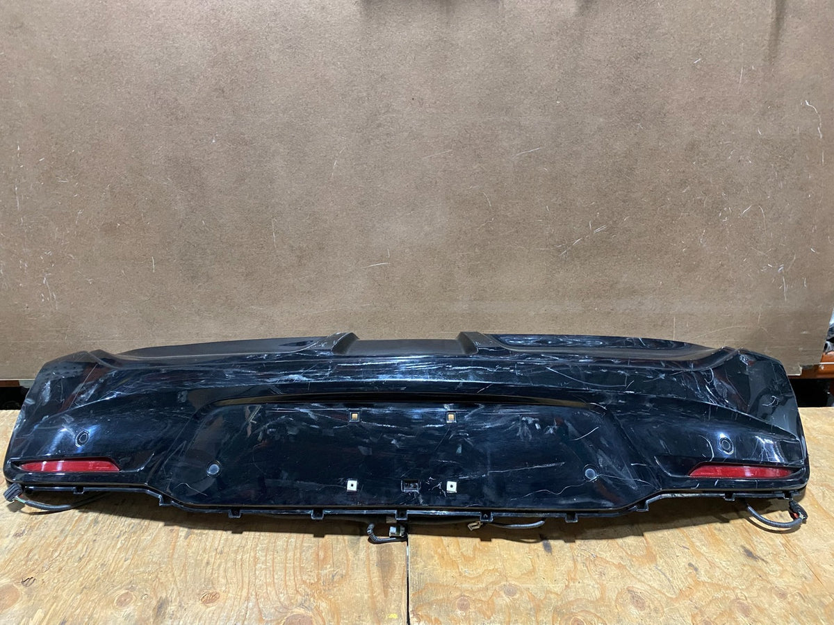 2016 to 2019 Chevrolet Volt Rear Lower Bumper Cover 23371790 U6275 PS0