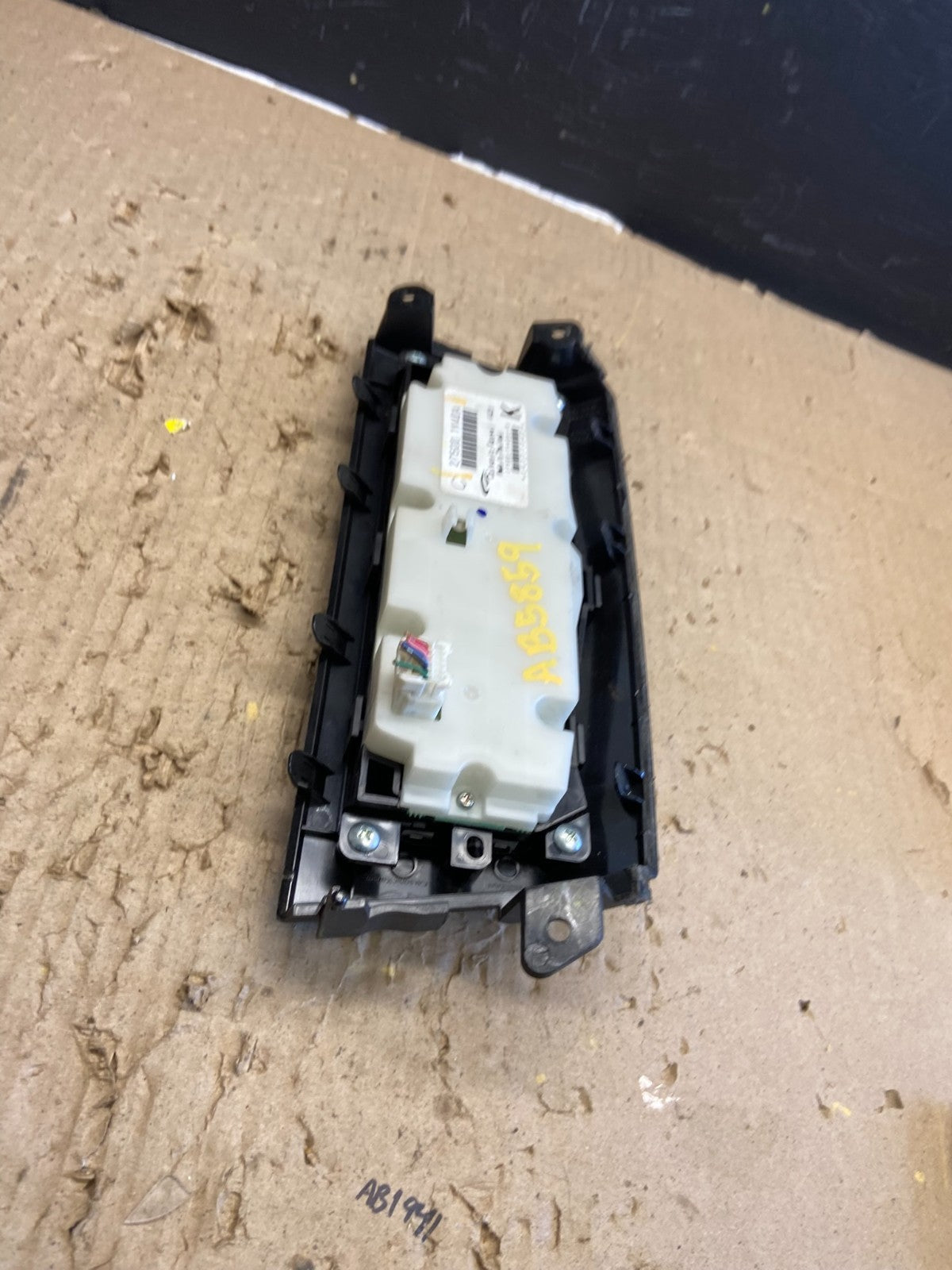 2009 - 2012 Nissan Murano Temperature Climate A/C AC Control Panel AB5859 DG4