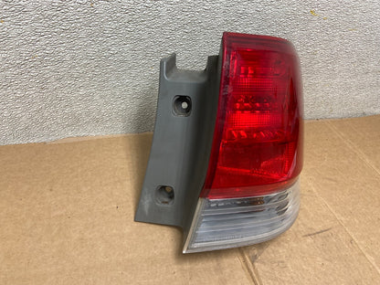 2008 2009 2010 Honda Odyssey Right Passenger Side Tail Light AA0984 DW2