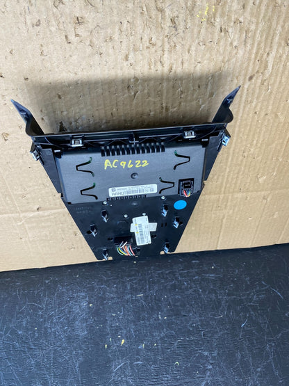 2010-2011 Chevrolet Equinox Radio Face Climate Control Panel Bezel AC9622 DG4