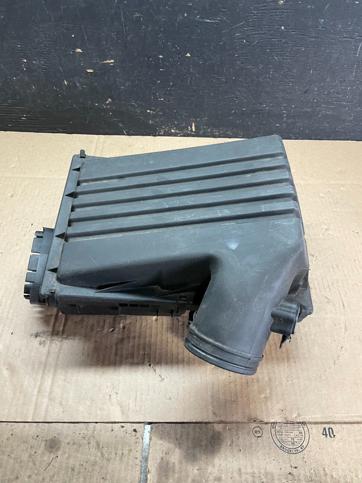 2007 to 2010 BMW X5 Air Intake Cleaner Filter Housing Box M9032 DG2