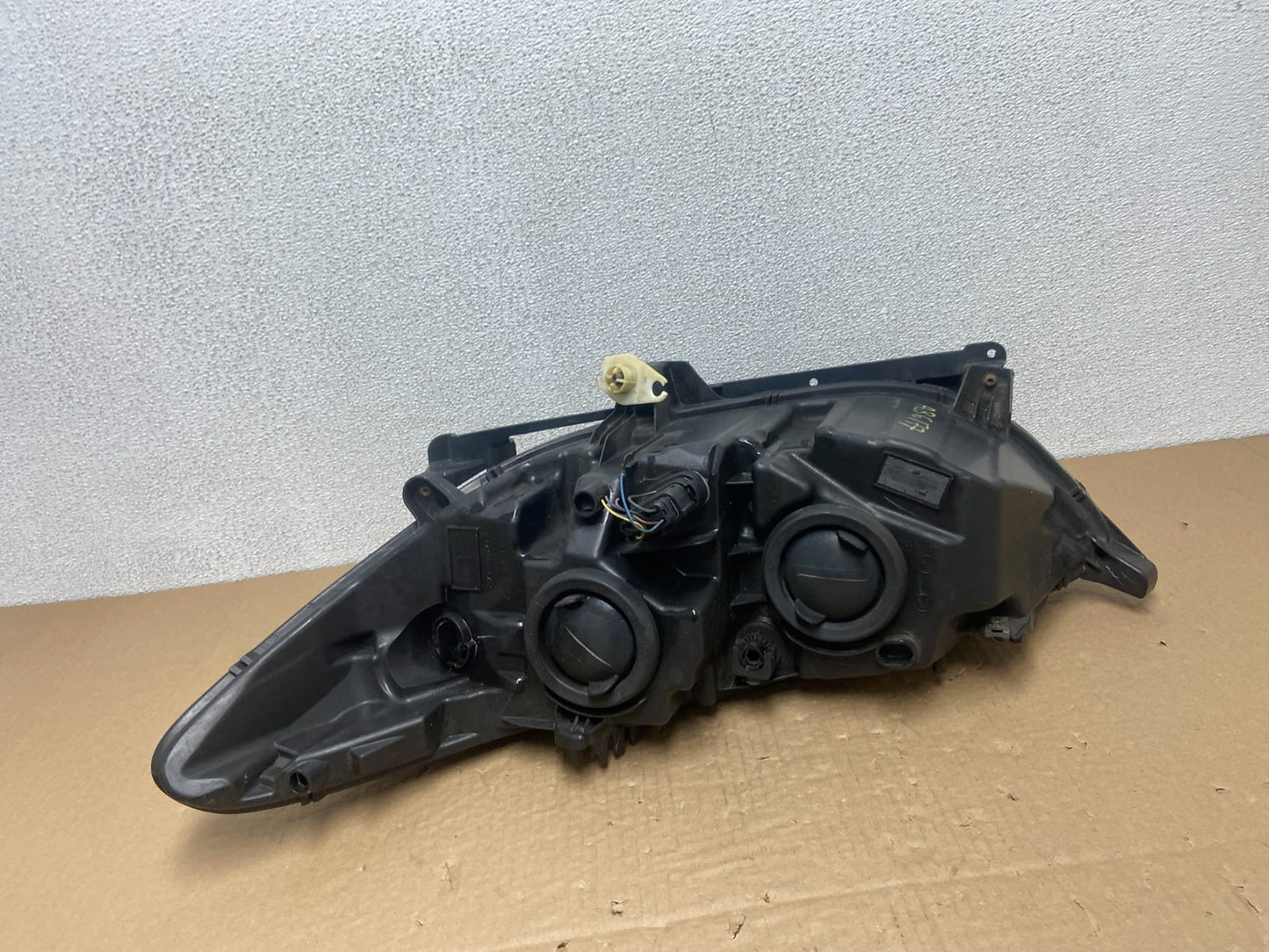 2013 to 2016 Ford Fusion Right Passenger Rh Side Headlight AB6177 DW5