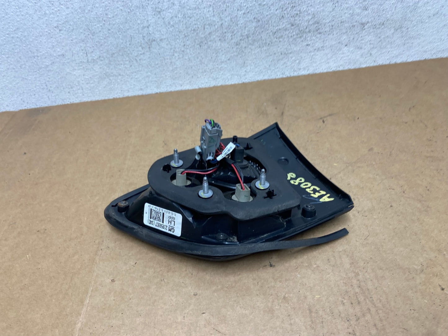 2013 to 2017 Chevrolet Traverse Left Driver LH Inner Tail Light AE3088 LK5