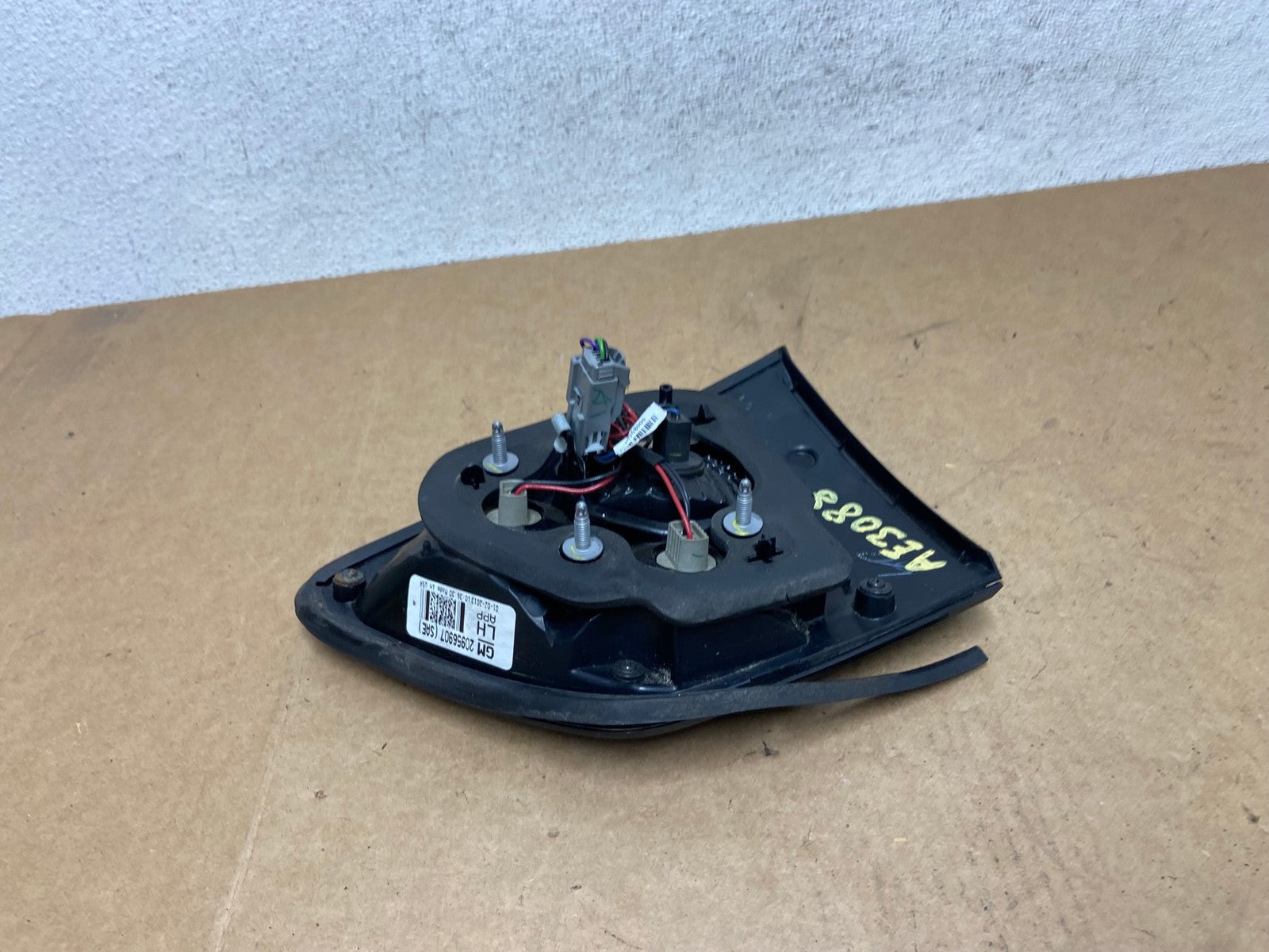 2013 to 2017 Chevrolet Traverse Left Driver LH Inner Tail Light AE3088 LK5