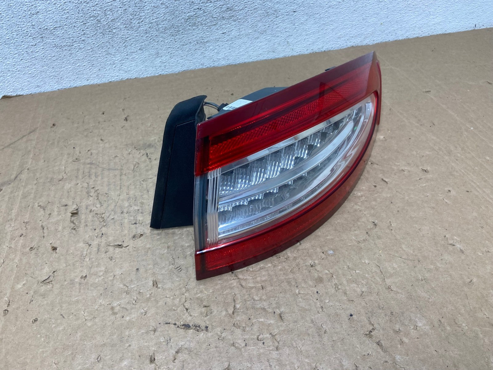 2013 to 2016 Ford Fusion Right Passenger RH Side Tail Light AG1241 LK2